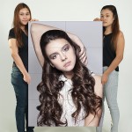 Curly Hair Woman Hairstyle Wand-Kunstdruck Riesenposter 