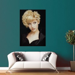 Blonde Very Short Permed Hairstyle  Wand-Kunstdruck Riesenposter (P-X2139)