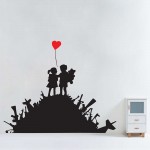 สติกเกอร์ติดผนัง Banksy Kids on Guns Hill with Heart Balloon / Wall Sticker 